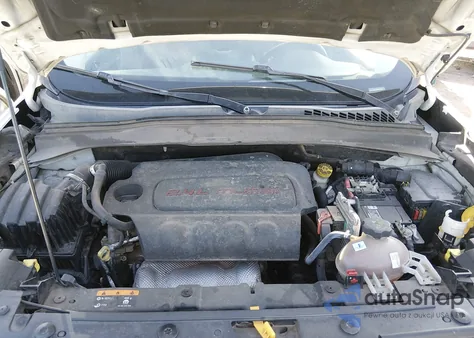 2016 Jeep Renegade Latitude z USA, uszkodzony, nr VIN ZACCJABT4GPD37234